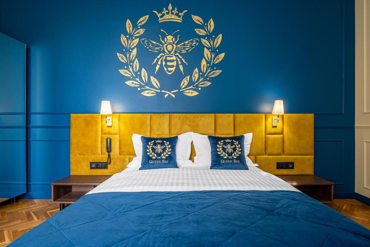 Queen Bee Kiew Exterior foto